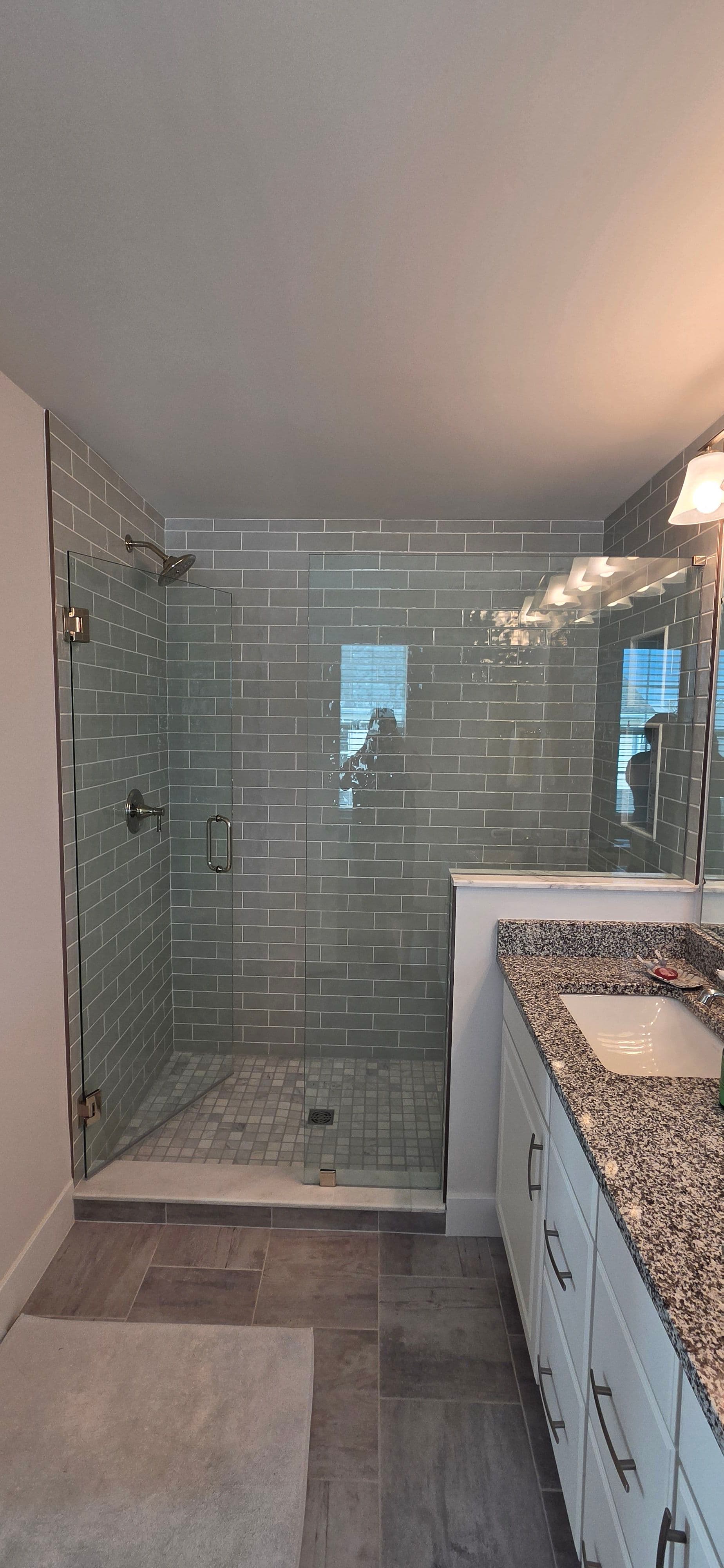 Gallery photos for Ann Arbor Shower Remodel with Subway Tile and Glass Doors: Image #2