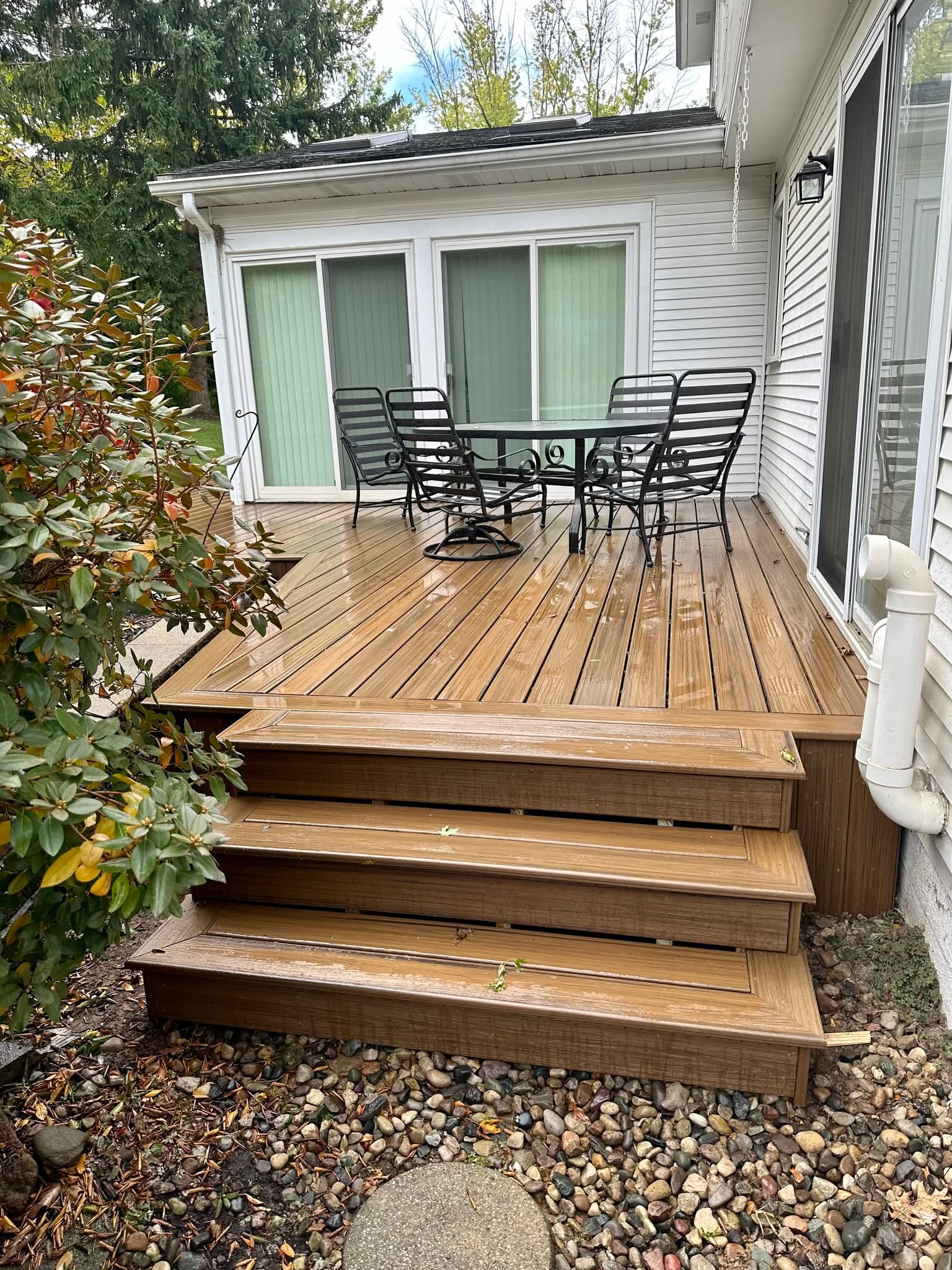 Gallery photos for Deck Builds That Actually Work for Your Outdoor Space: Image #1
