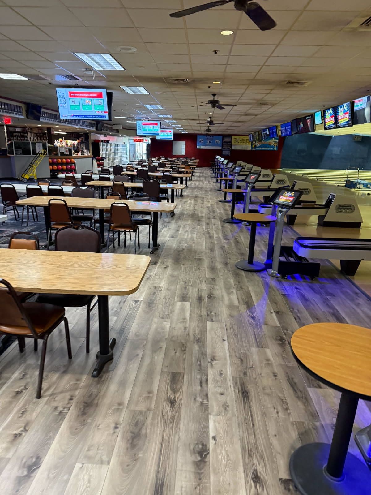 Gallery photos for Stylish LVP Flooring Transforms Bowling Venue: Image #2
