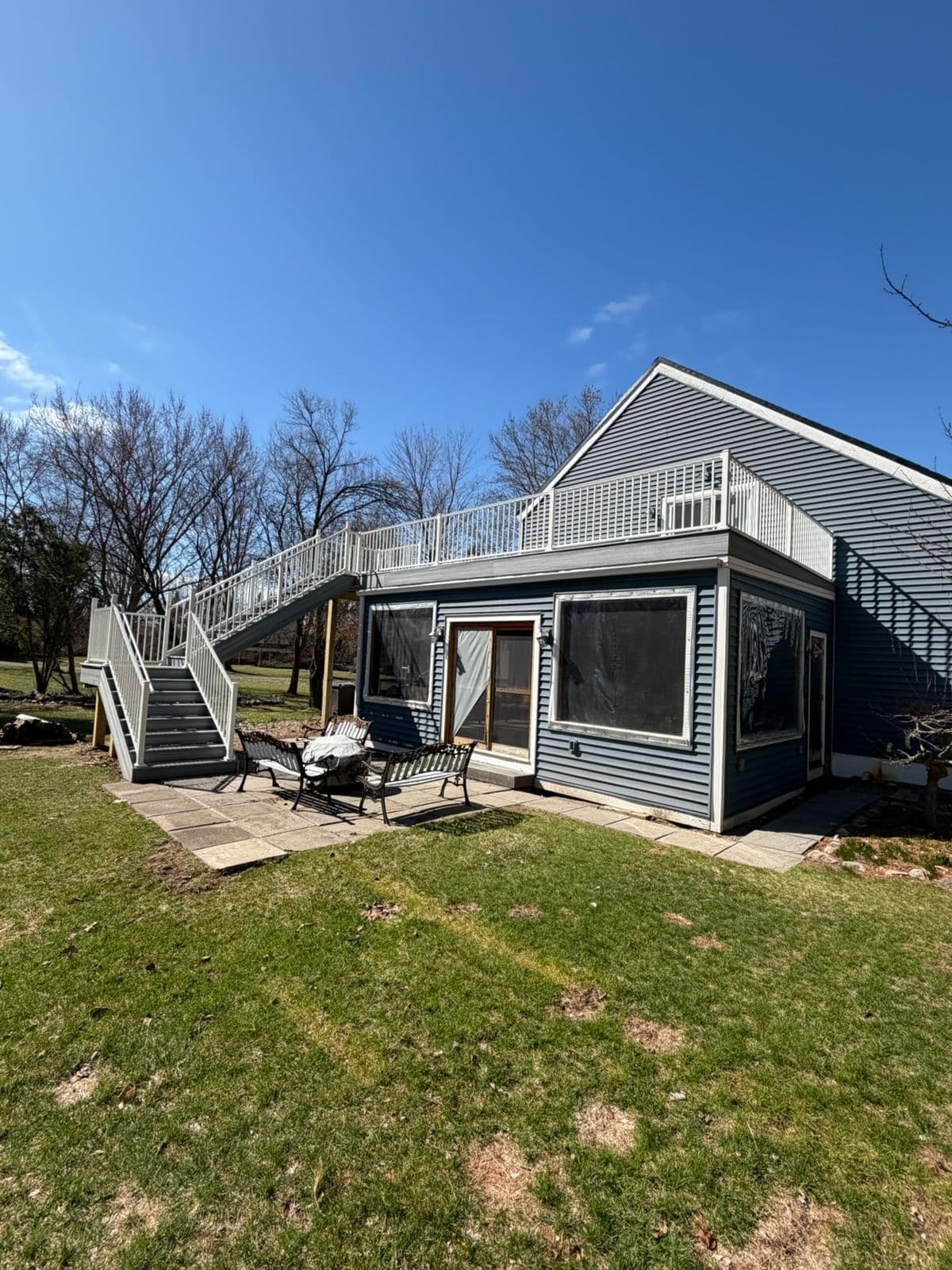 Gallery photos for Trex Deck Build with White Railed Staircase in Ann Arbor: Image #1