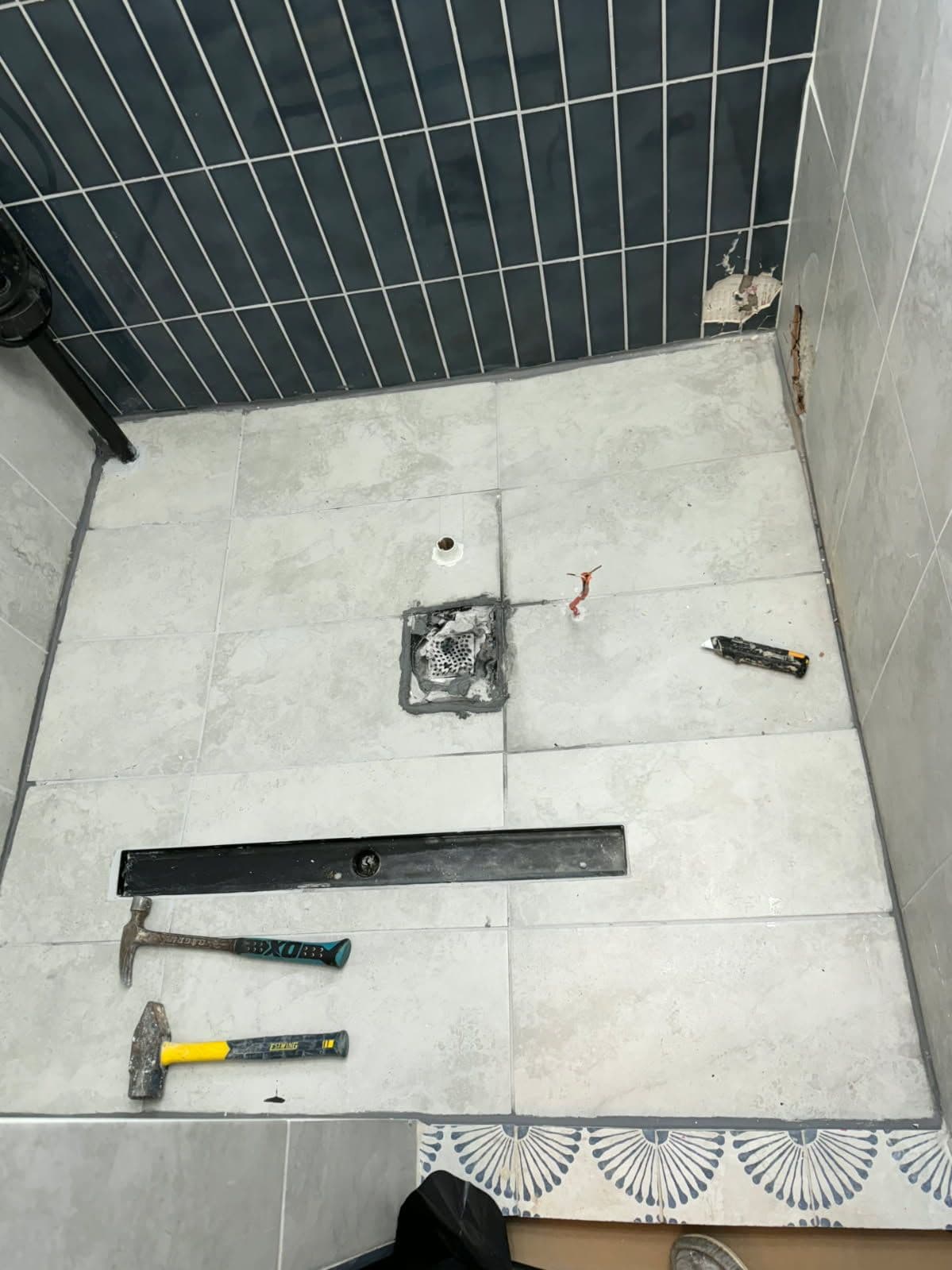 Gallery photos for Seamless Bathroom Renovation Success: Image #1